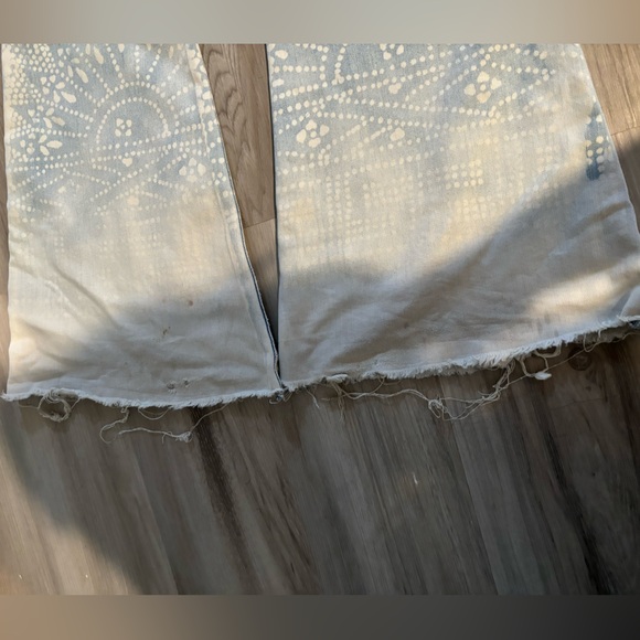 Free People RARE Bali Jeans Bleached Flared Bell Bottoms Boho Hippy Pants 25 - Picture 6 of 13